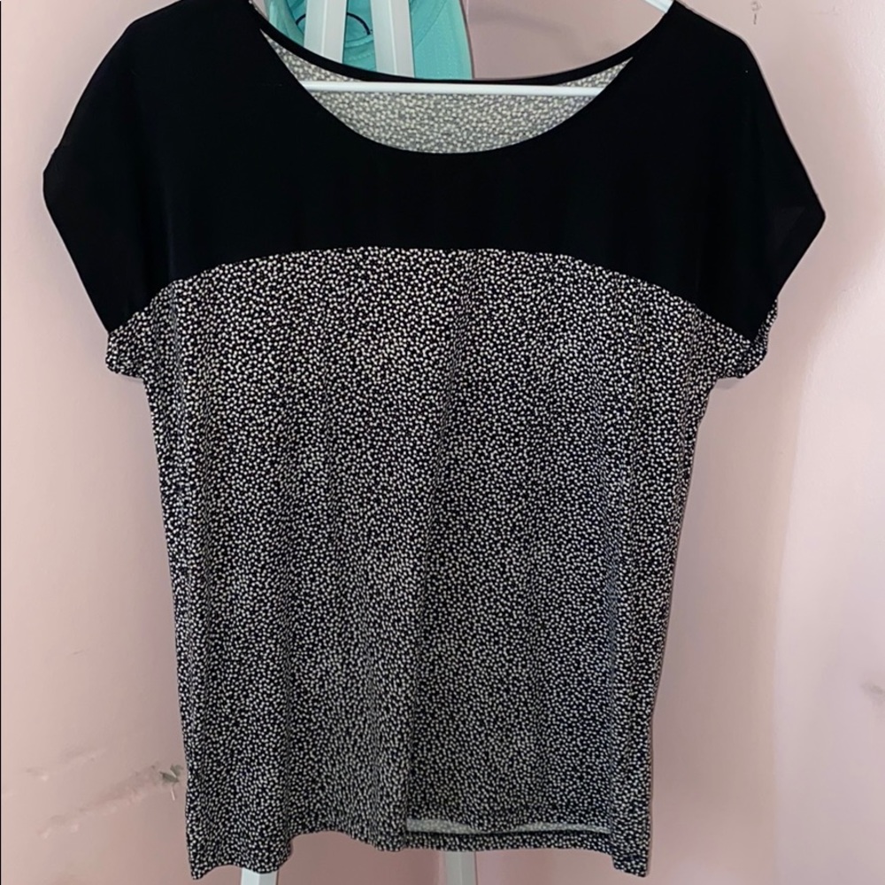 Women’s top.